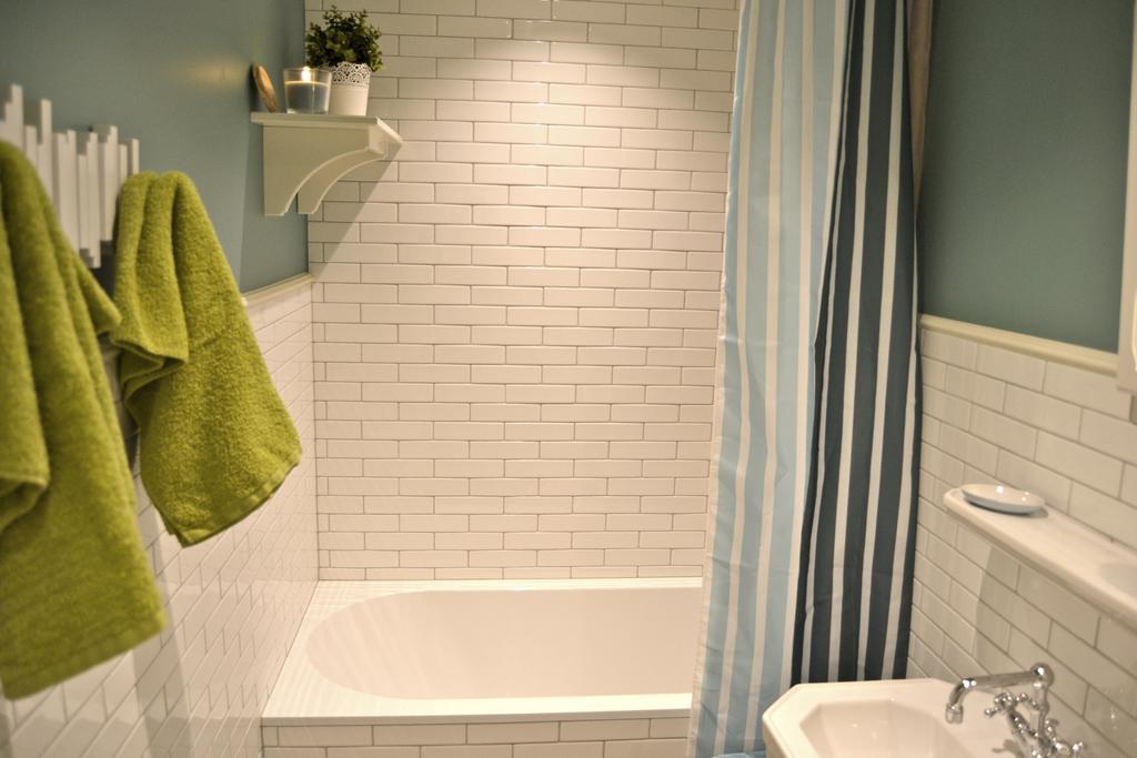 Het Koetshuis, Op 50m Zee, Voor 5 Personen, Centrum Westende Bad, Alle Comfort * Middelkerke